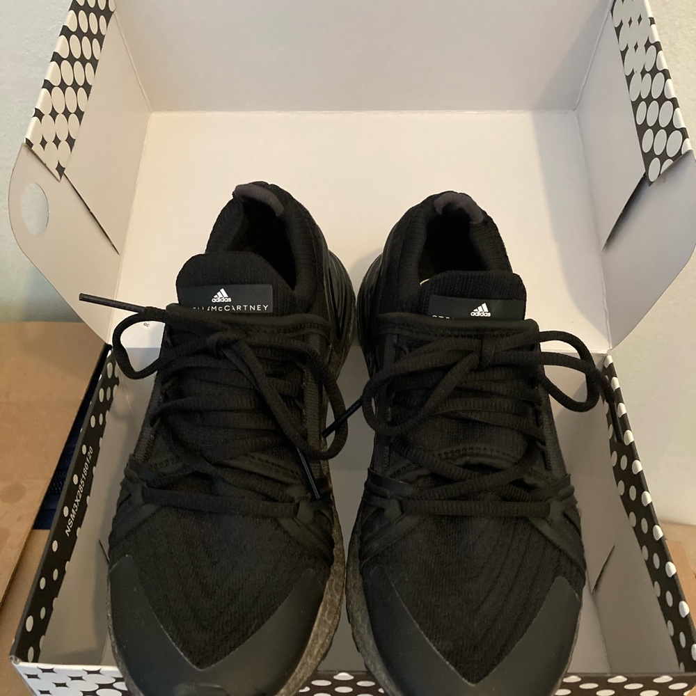 Adidas by Stella McCartney Sz 7